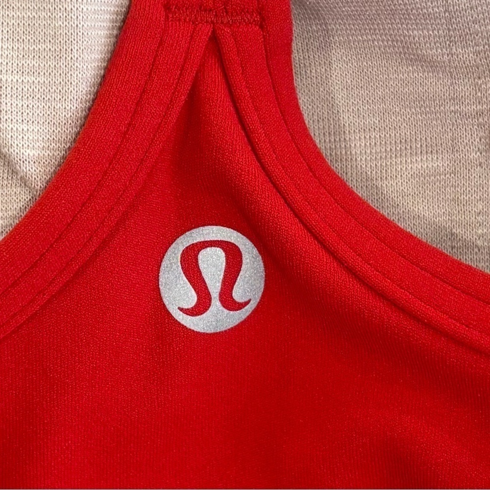 NWT Lululemon Flow Y Wrap Front High Neck Bra In College Crimson Size 10 - Picture 3 of 6
